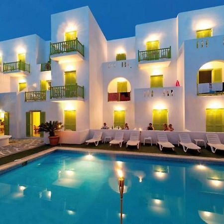 Siren Rooms And Apartments Paros Esterno foto