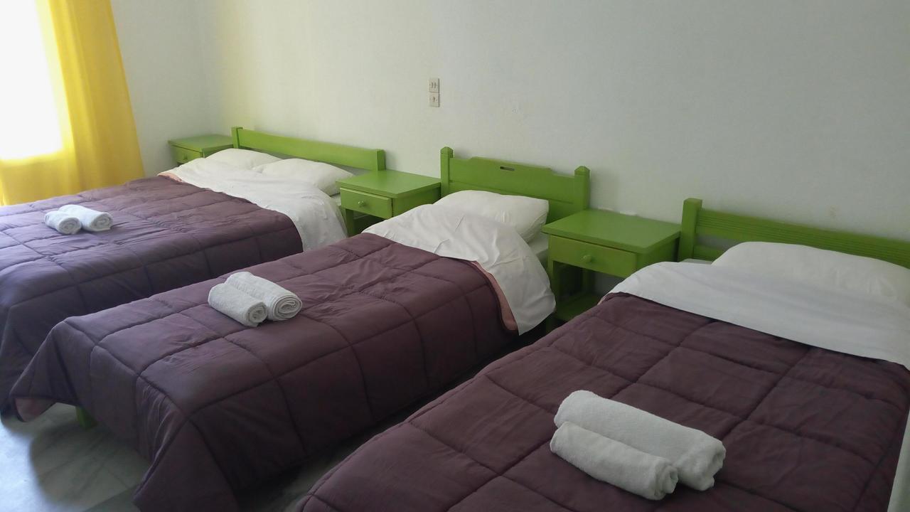 Siren Rooms And Apartments Paros Esterno foto