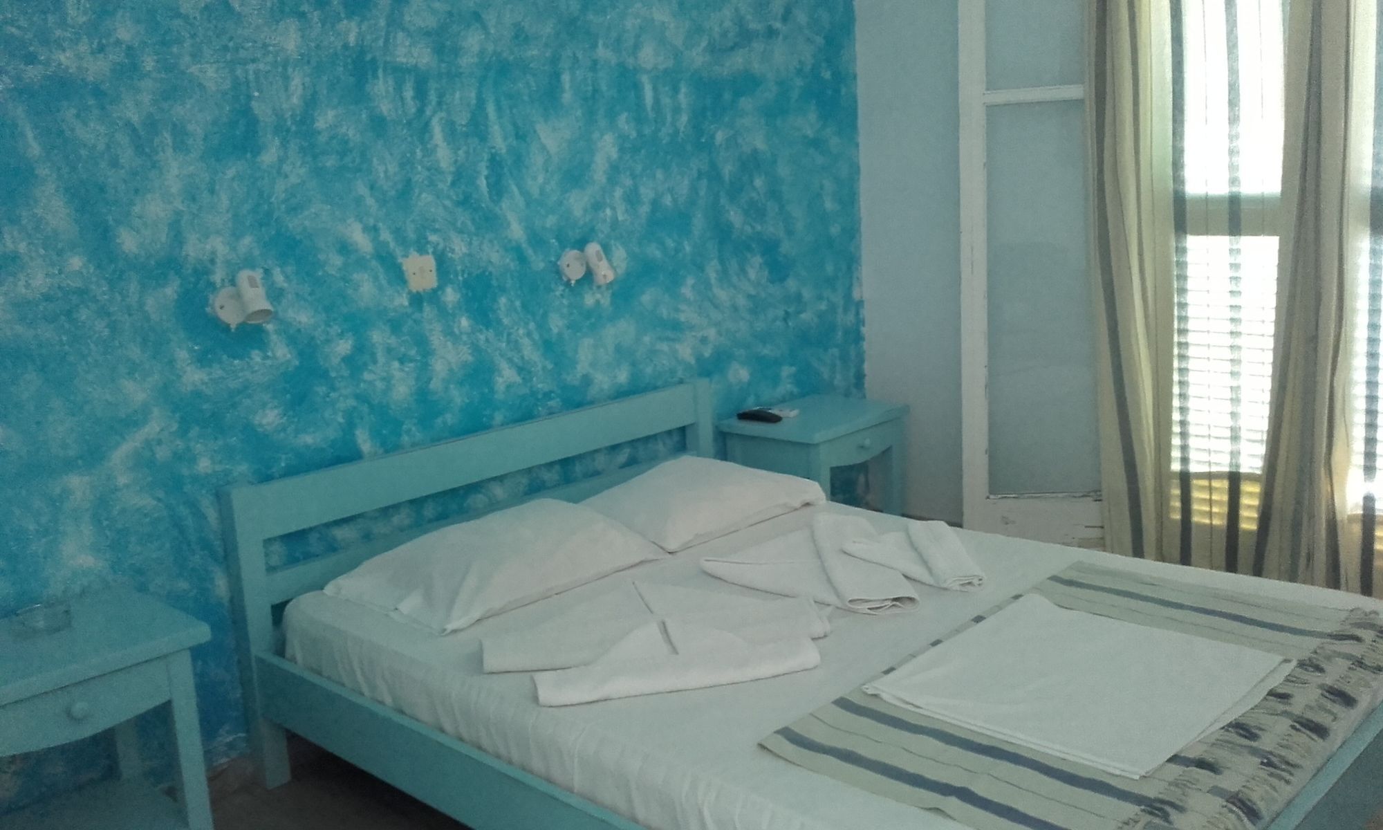 Siren Rooms And Apartments Paros Esterno foto